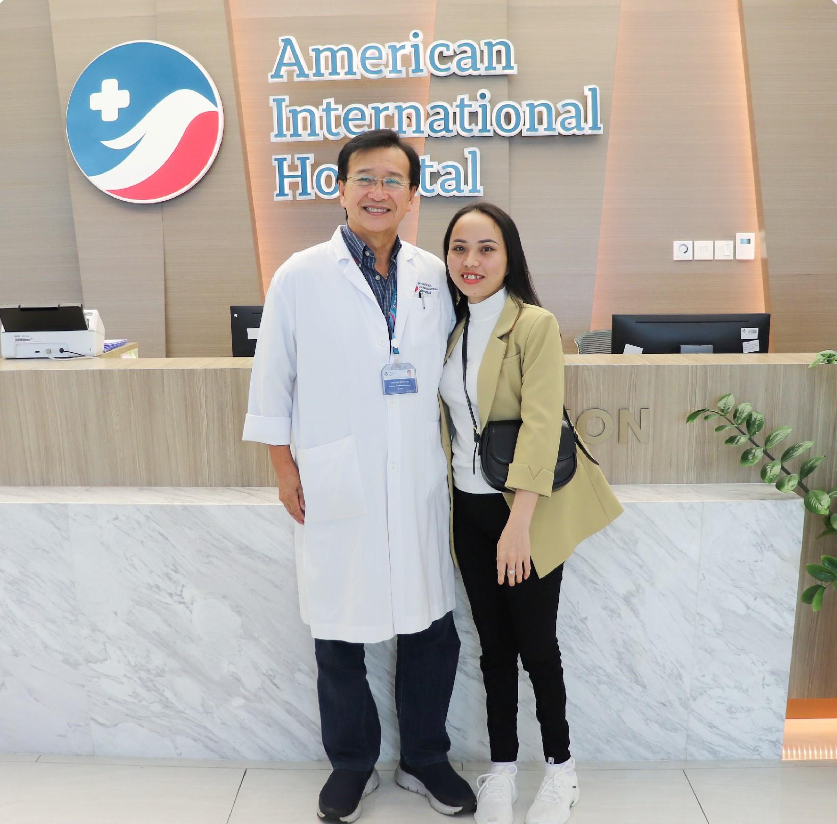 LẦN ĐẦU TIÊN TRONG ĐỜI ĐƯỢC MANG GIÀY, CÔ GÁI 28 TUỔI HẠNH PHÚC RƠI NƯỚC MẮT